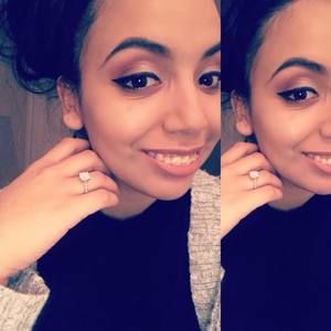 Meet your Posher, Alexia